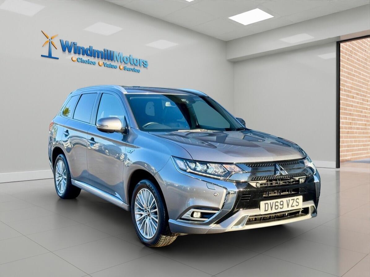 Used Mitsubishi Outlander 2019 for sale - 77101629: Photo 1