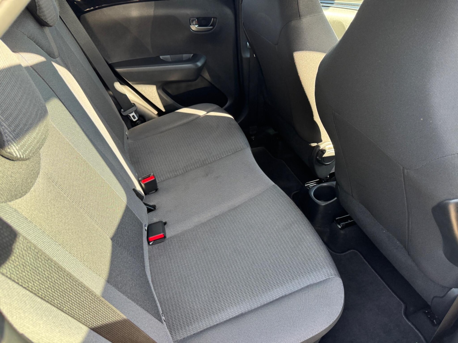 Used Toyota AYGO 2021 for sale - 76780907: Photo 30