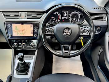 Used Skoda Octavia 2018 for sale - 79740516: Photo