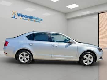Used Skoda Octavia 2018 for sale - 79740516: Photo