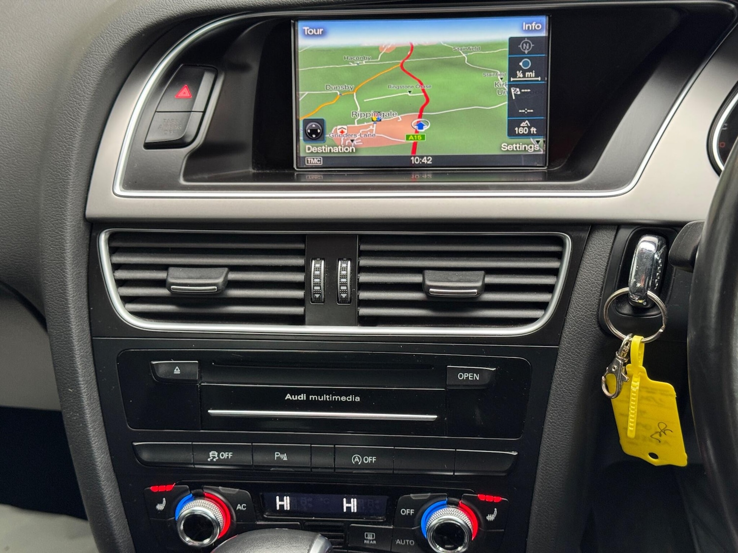 Used Audi A4 2013 for sale - 77090862: Photo 14