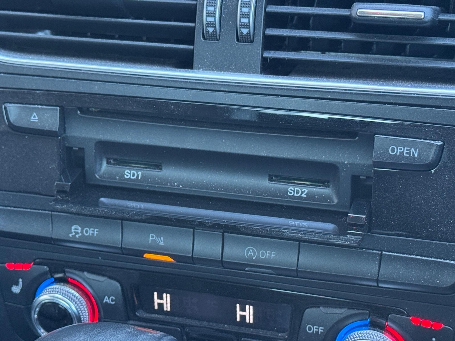 Used Audi A4 2013 for sale - 77090862: Photo 20