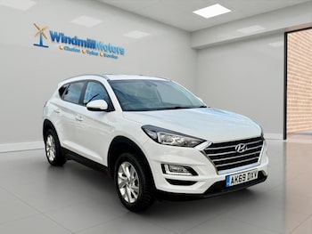 Hyundai TUCSON feature image