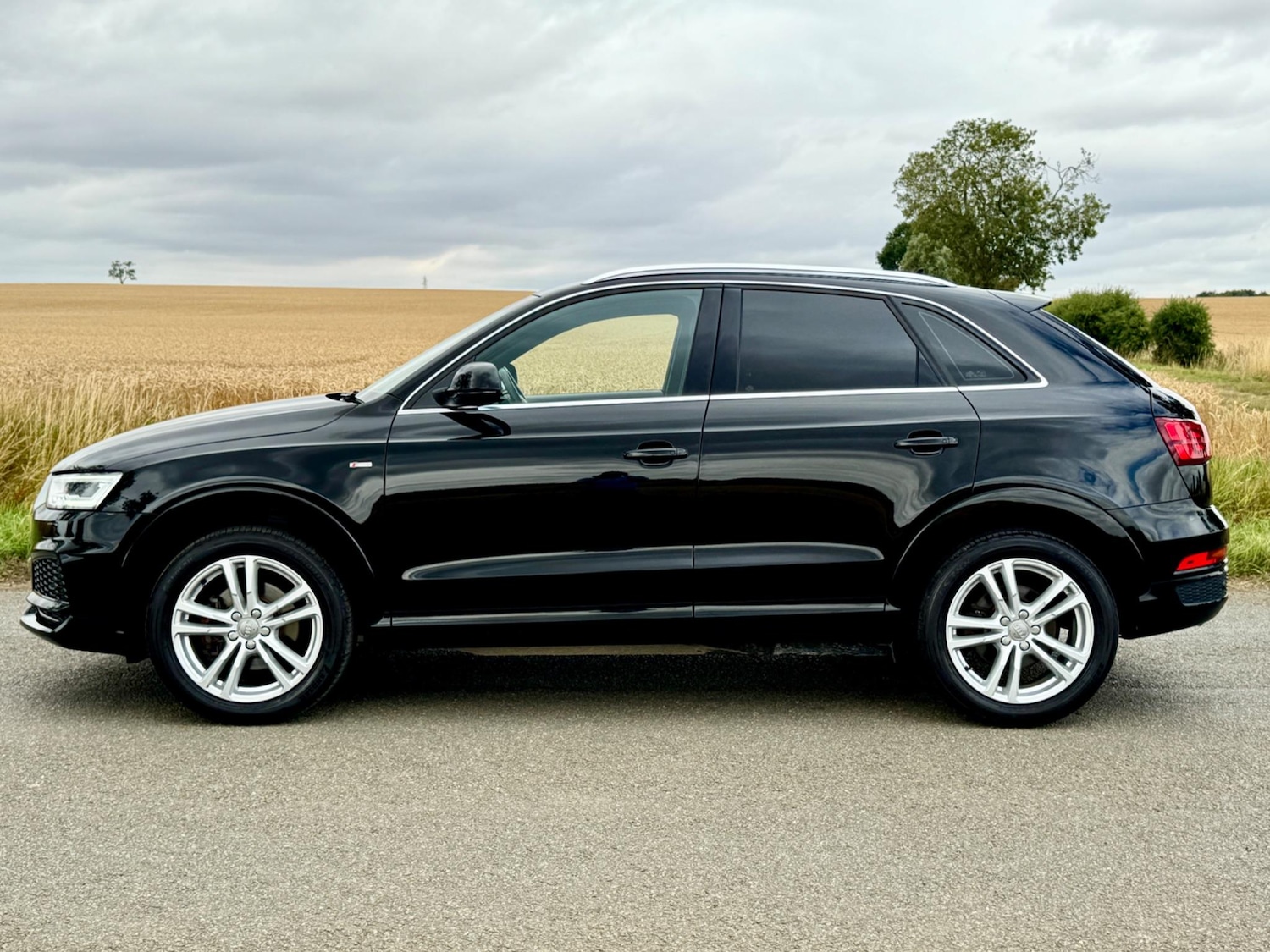 Used Audi Q3 2017 for sale - 76597269: Photo 7