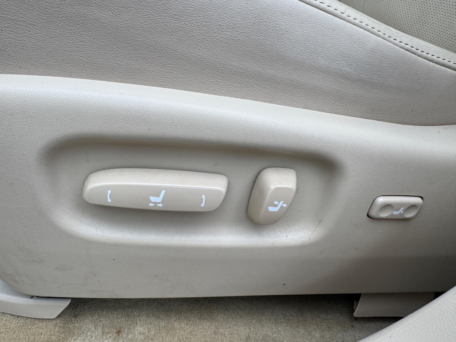 Used Lexus RX 2014 for sale - 76349631: Photo 40