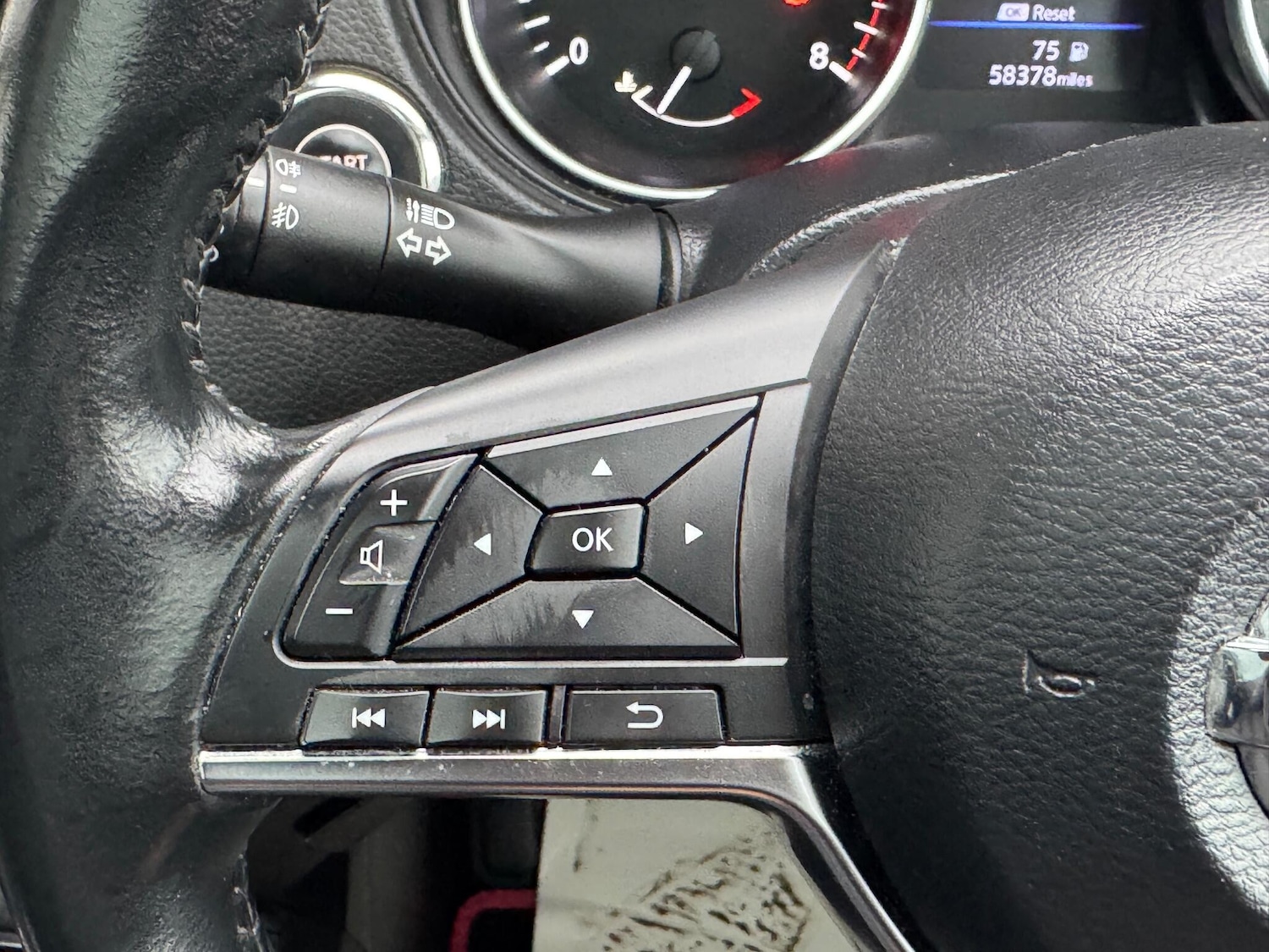 Used Nissan Qashqai 2020 for sale - 77143504: Photo 31