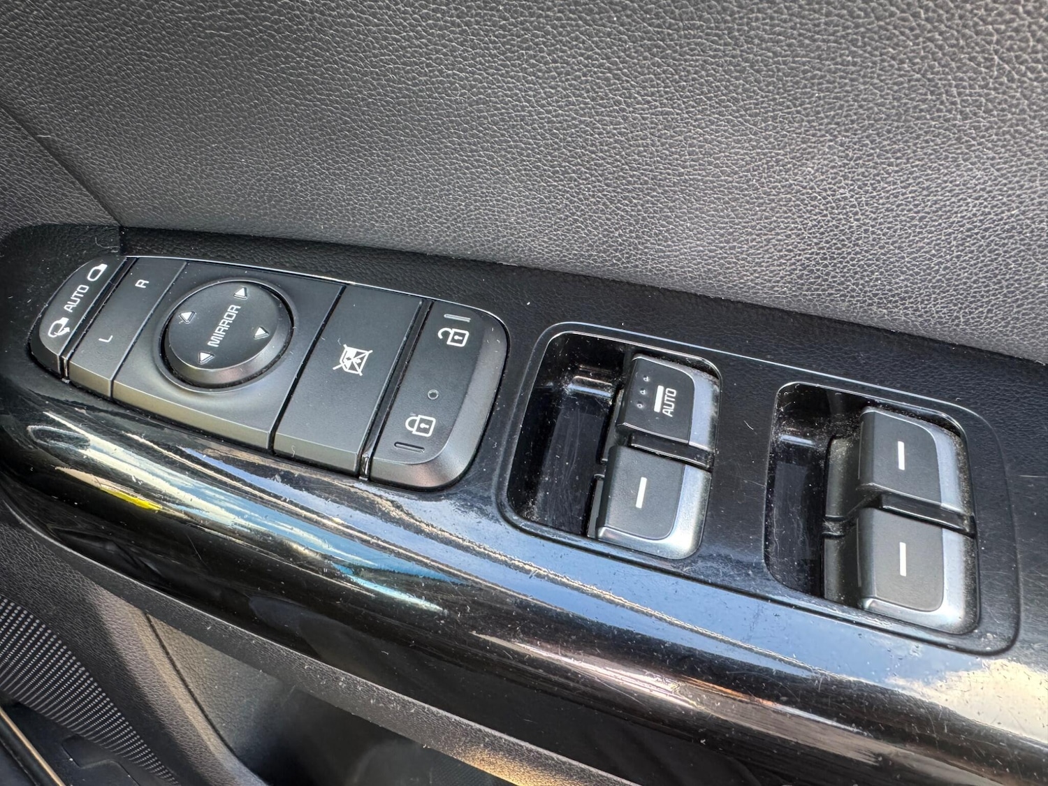 Used Kia Sportage 2017 for sale - 76689589: Photo 33