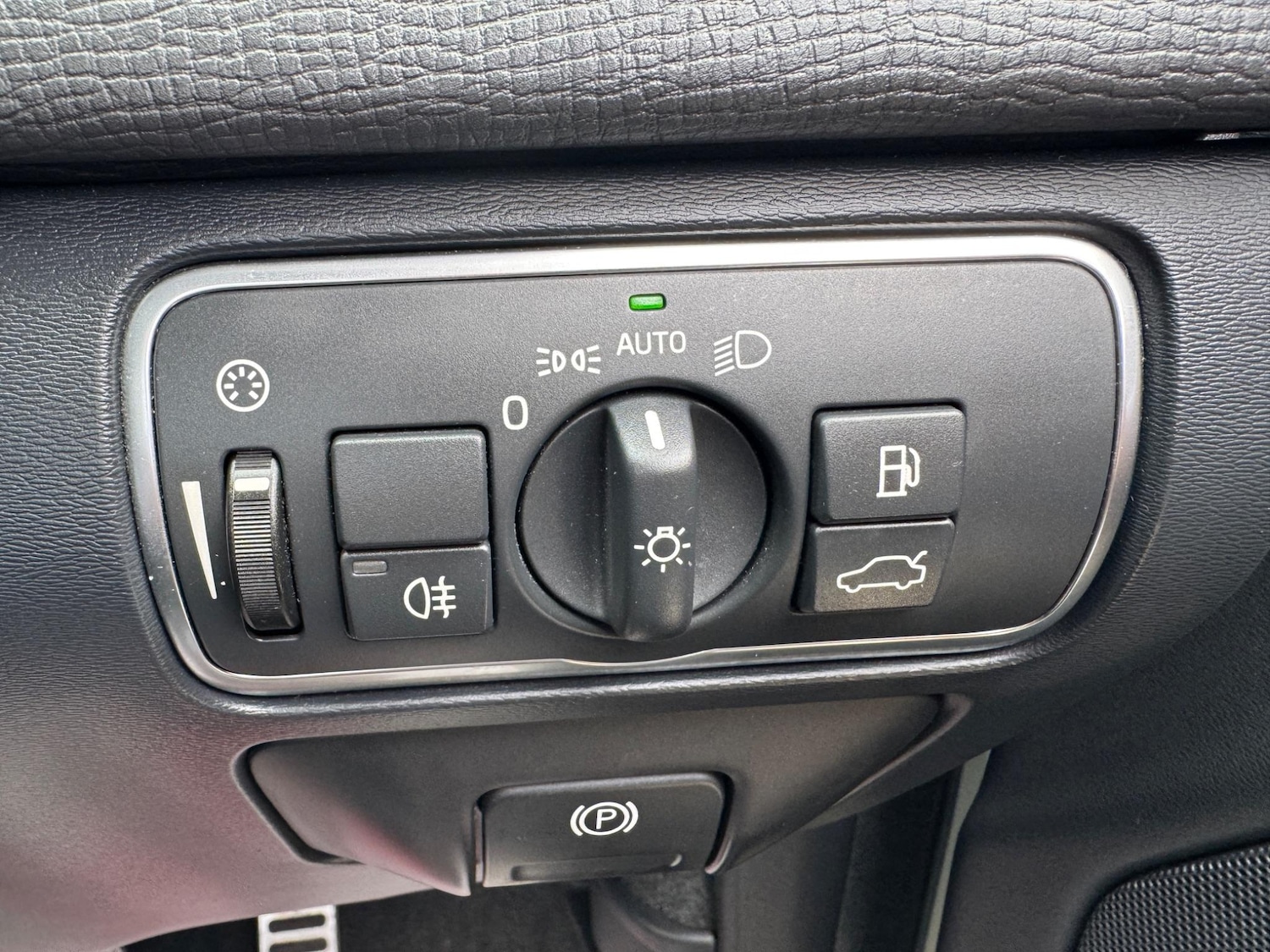 Vehicle 35