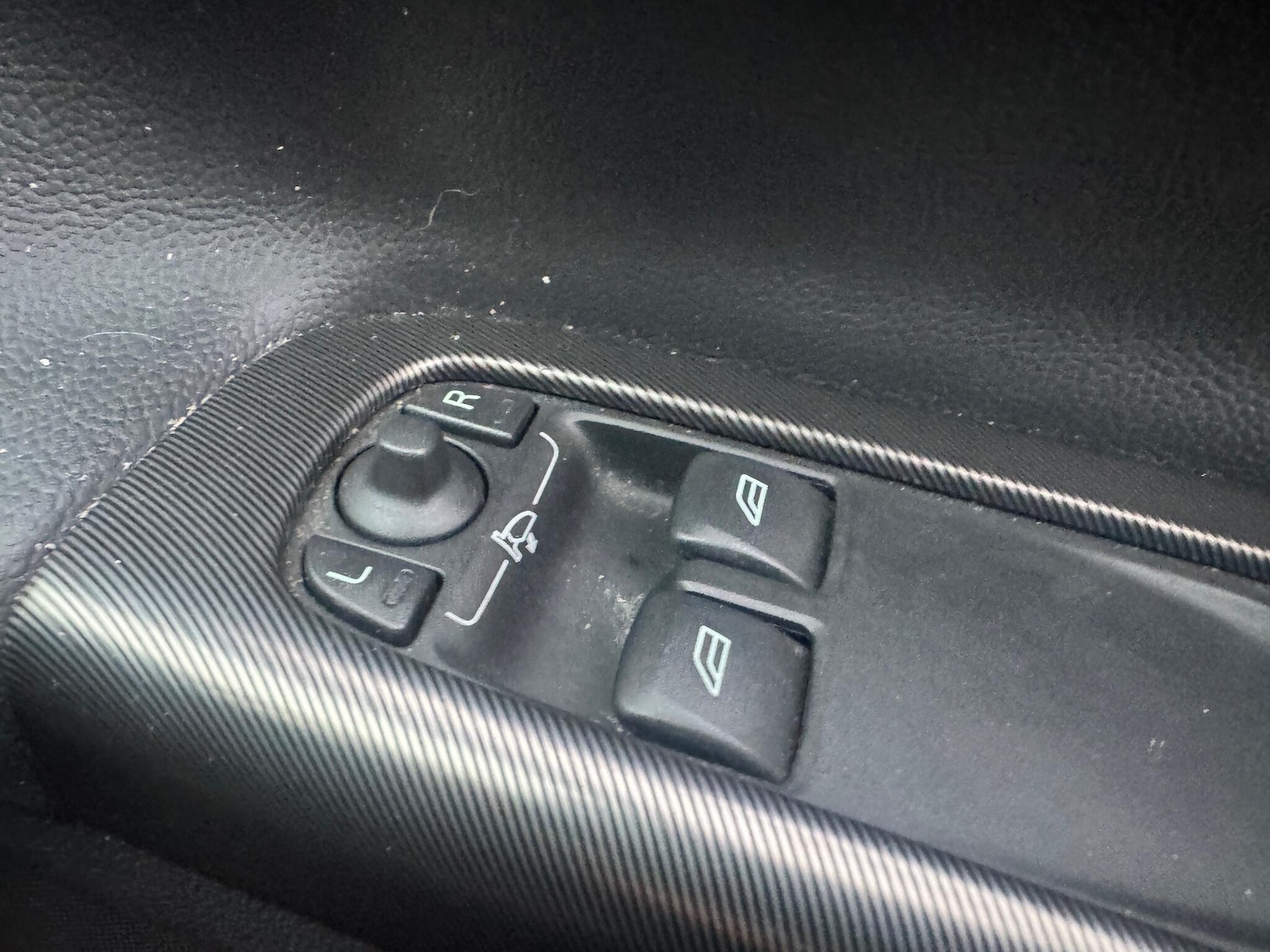 Used Volvo C30 for sale - 77040983: Photo 20