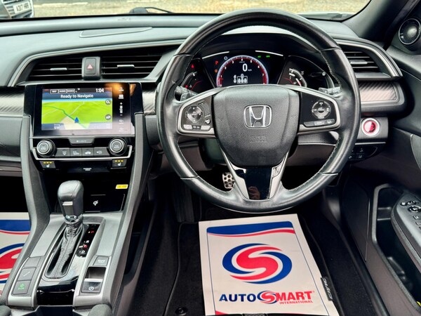 Used Honda Civic 2018 for sale - 76200020: Photo 2