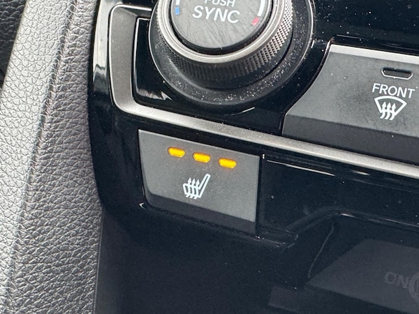 Used Honda Civic 2018 for sale - 76200020: Photo 36