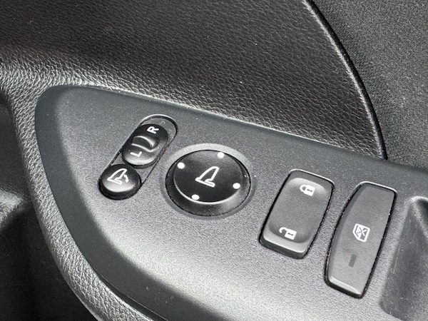 Used Honda Civic 2018 for sale - 76200020: Photo 46