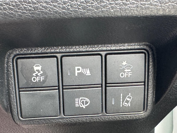 Used Honda Civic 2018 for sale - 76200020: Photo 47