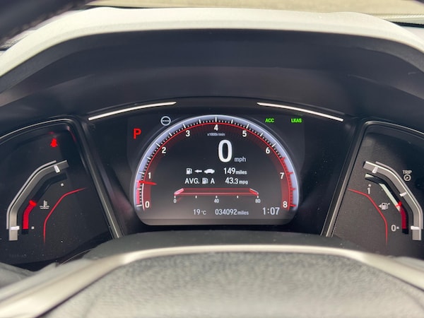 Used Honda Civic 2018 for sale - 76200020: Photo 49