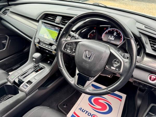 Used Honda Civic 2018 for sale - 76200020: Photo 50