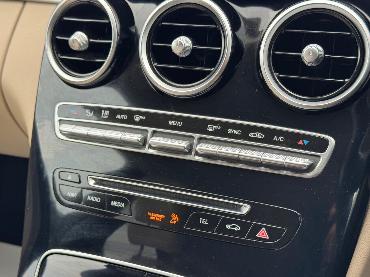 Used Mercedes-Benz C Class 2017 for sale - 77853566: Photo 36