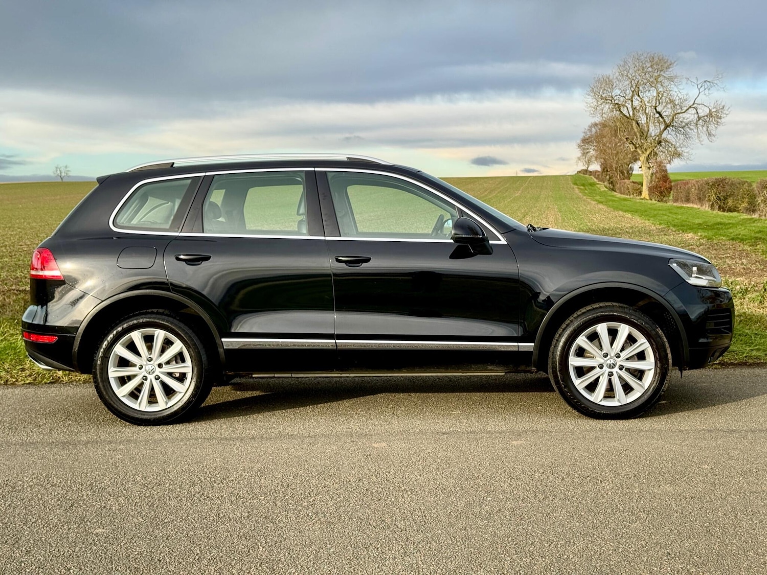 Used Volkswagen Touareg 2013 for sale - 76645215: Photo 3