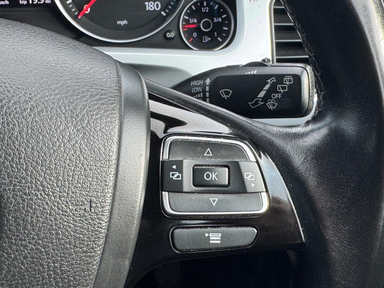 Used Volkswagen Touareg 2013 for sale - 76645215: Photo 33