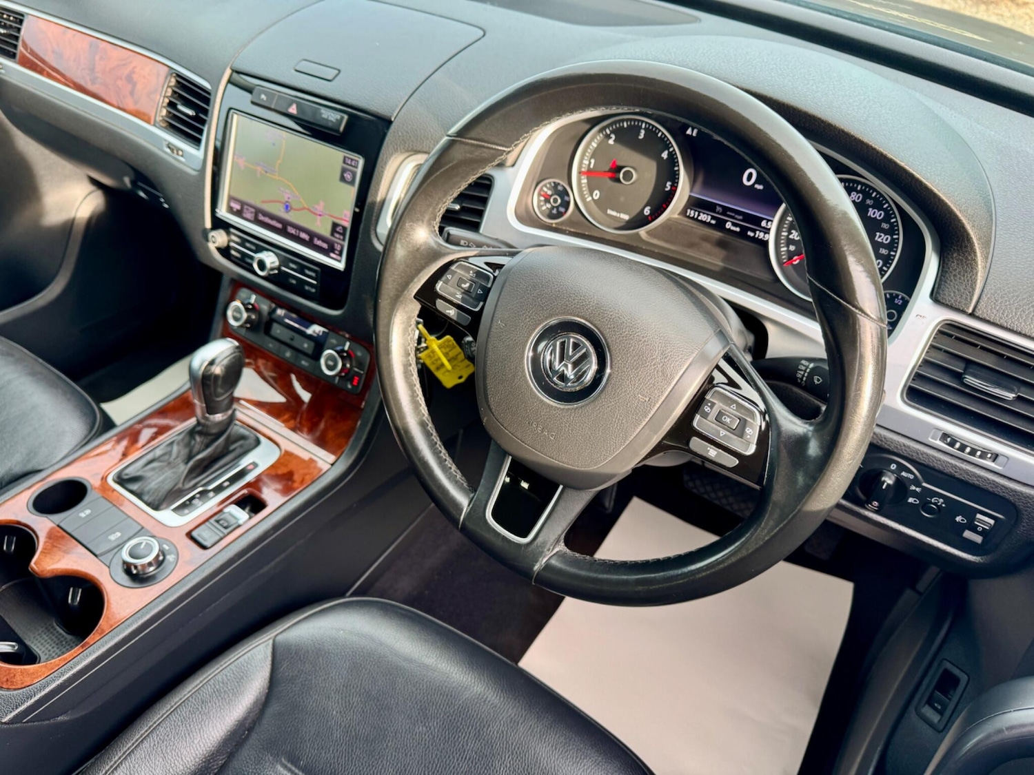 Used Volkswagen Touareg 2013 for sale - 76645215: Photo 38