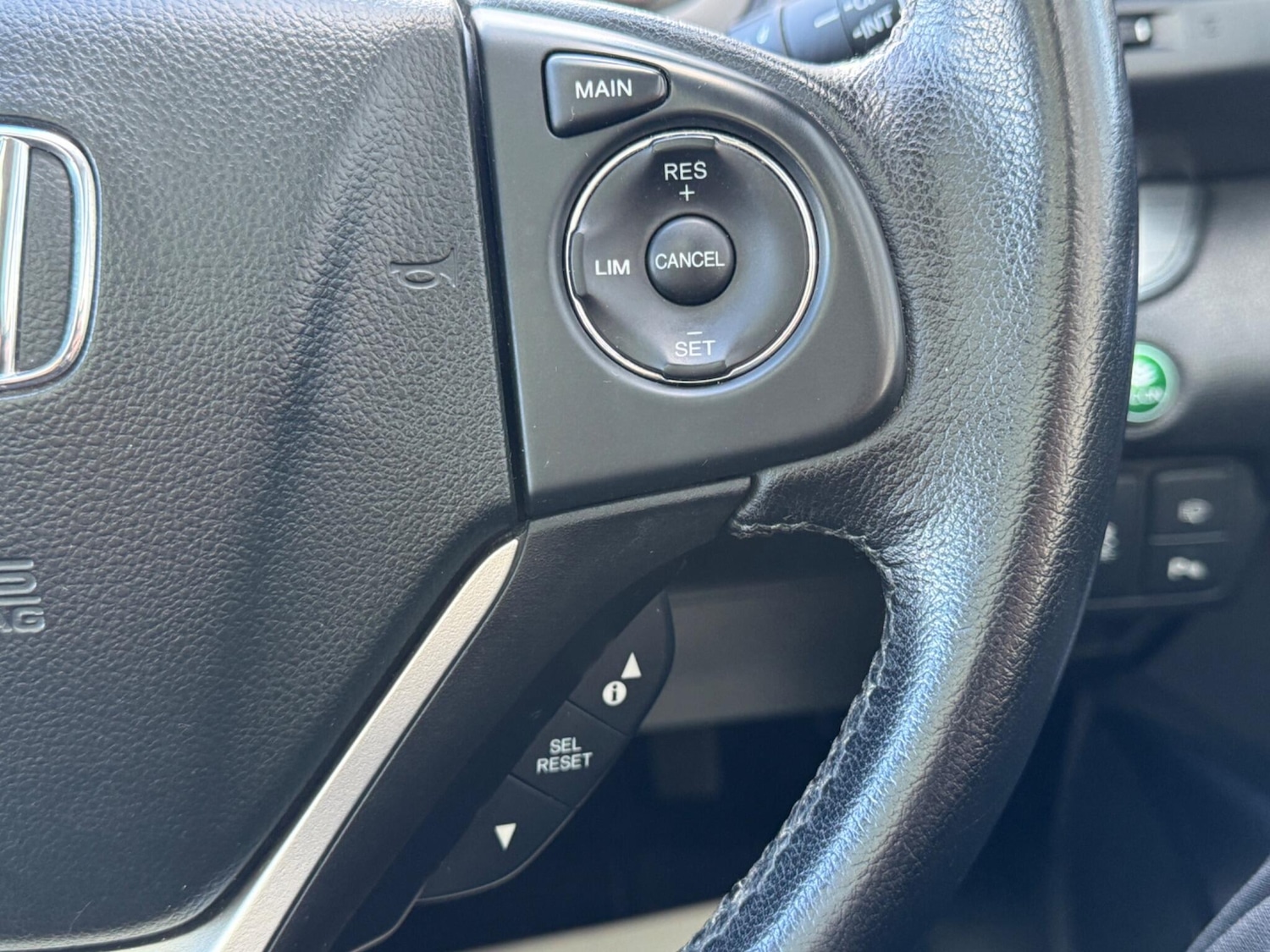 Used Honda CR-V 2017 for sale - 77838539: Photo 27