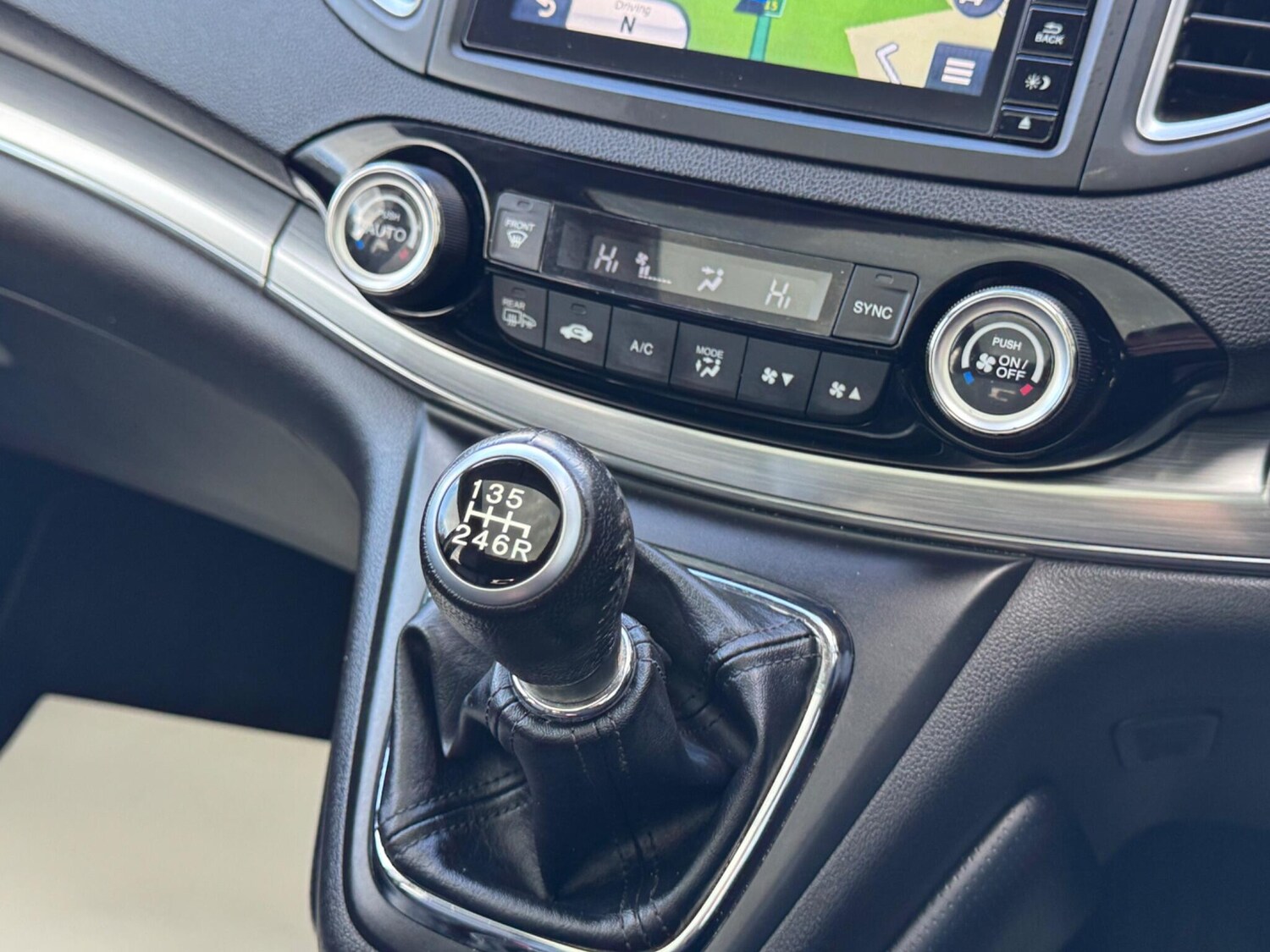 Used Honda CR-V 2017 for sale - 77838539: Photo 33