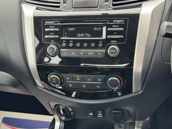 Used Nissan Navara 2021 for sale - 76314280: Photo 14