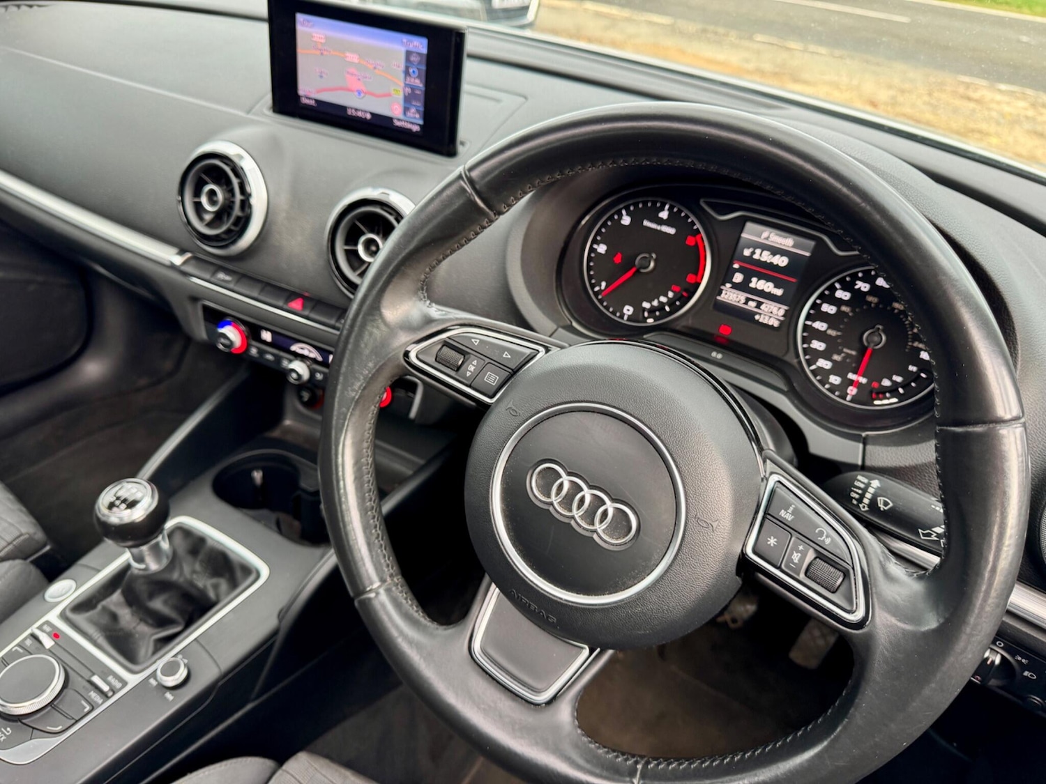 Used Audi A3 2013 for sale - 76380933: Photo 2