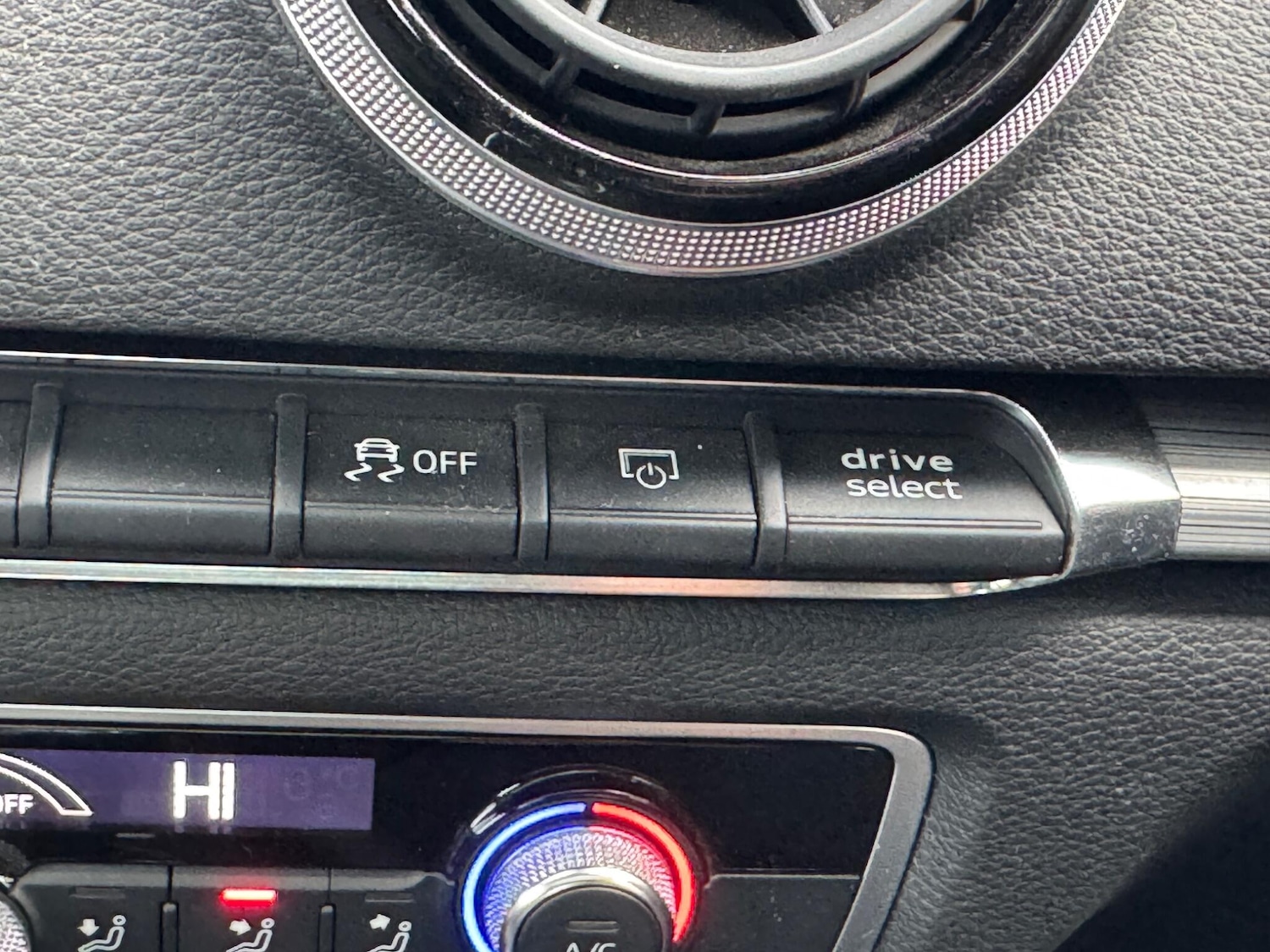 Used Audi A3 2013 for sale - 76380933: Photo 26