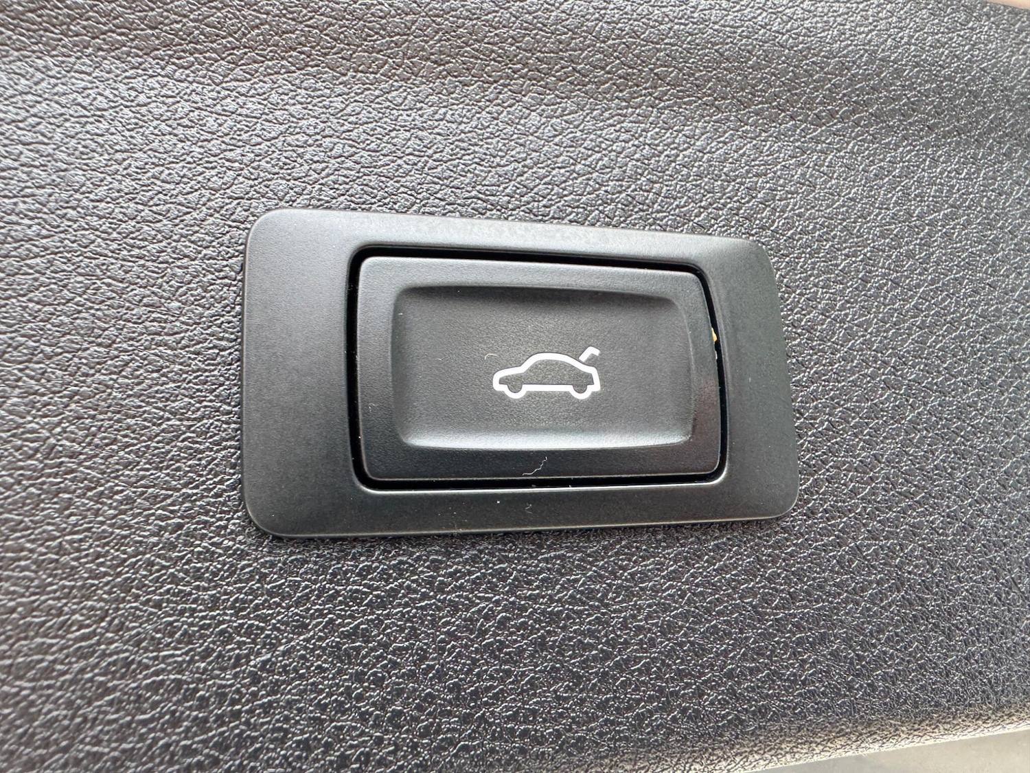 Used Audi Q3 2017 for sale - 76001978: Photo 35