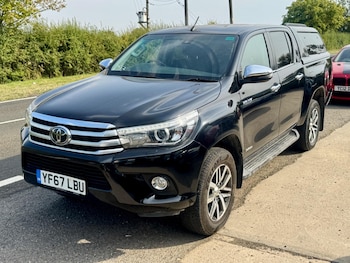Used Toyota Hilux 2018 for sale - 75531155: Photo