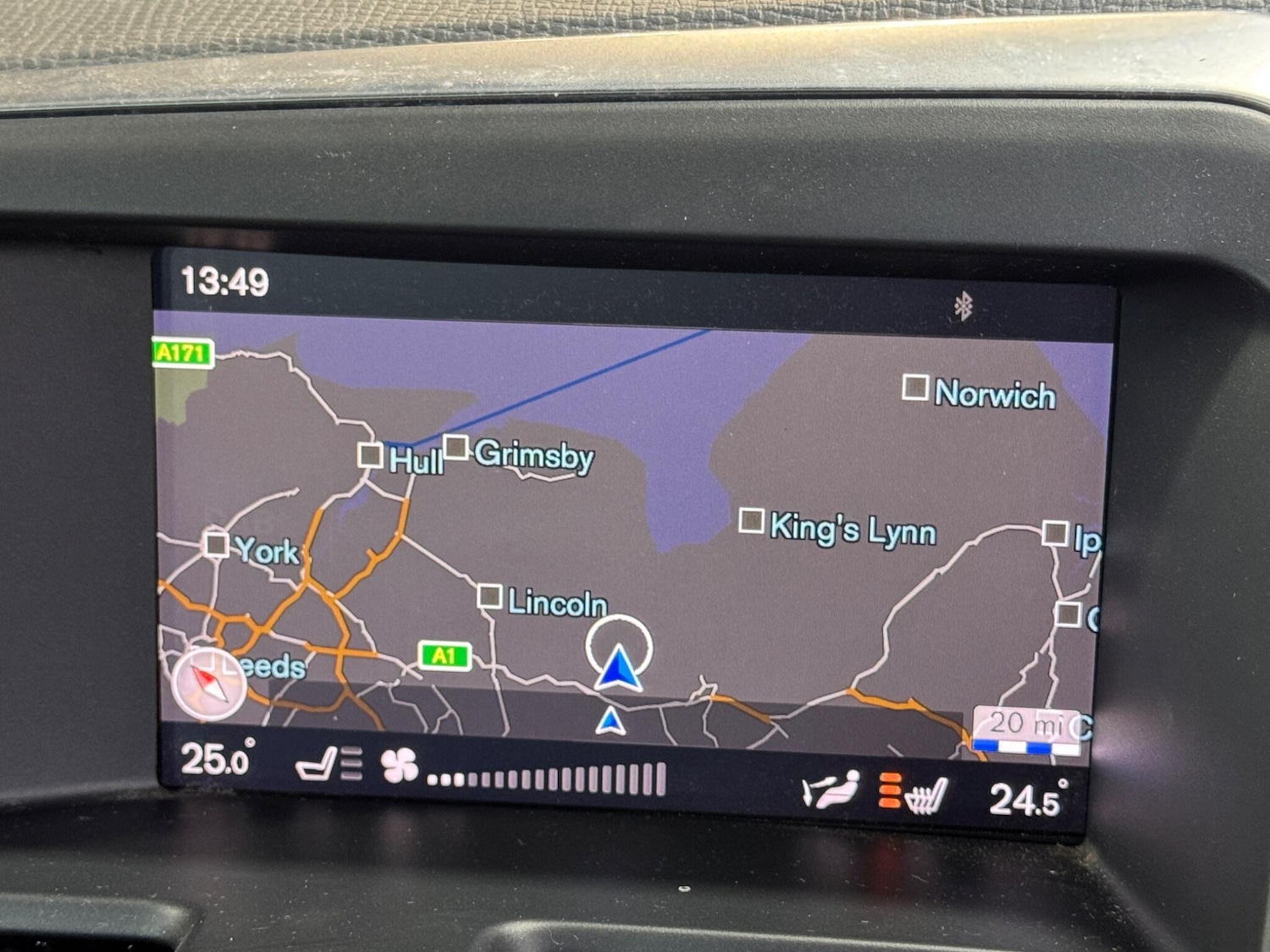 Used Volvo XC60 2017 for sale - 76549160: Photo 11