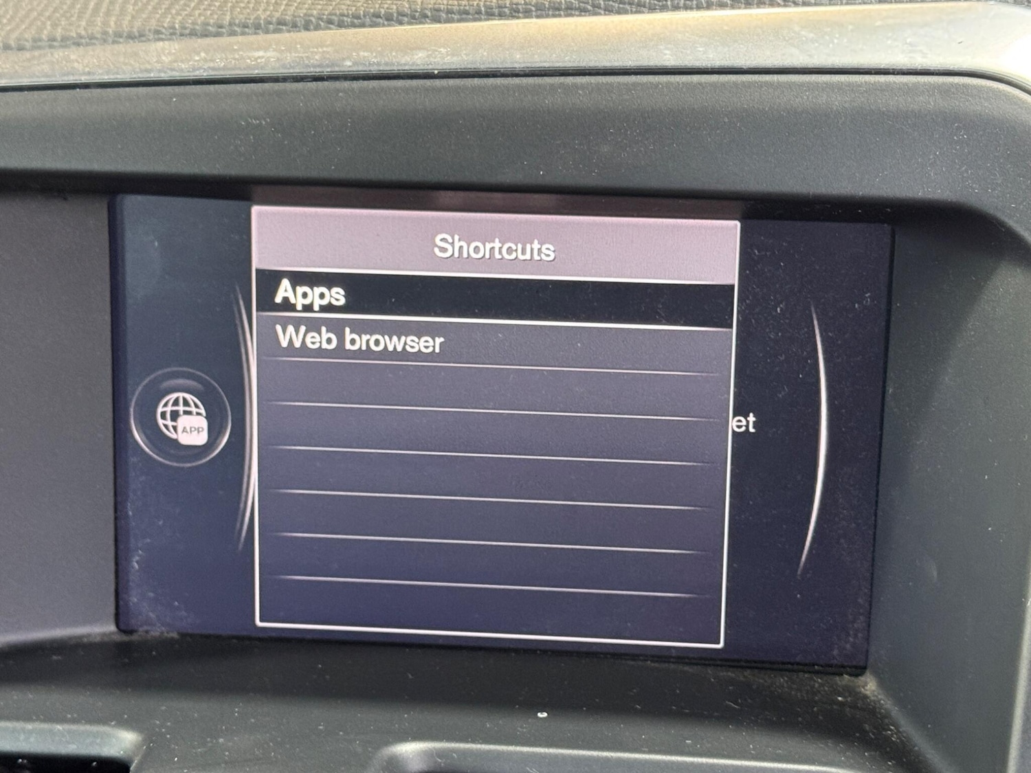 Used Volvo XC60 2017 for sale - 76549160: Photo 15