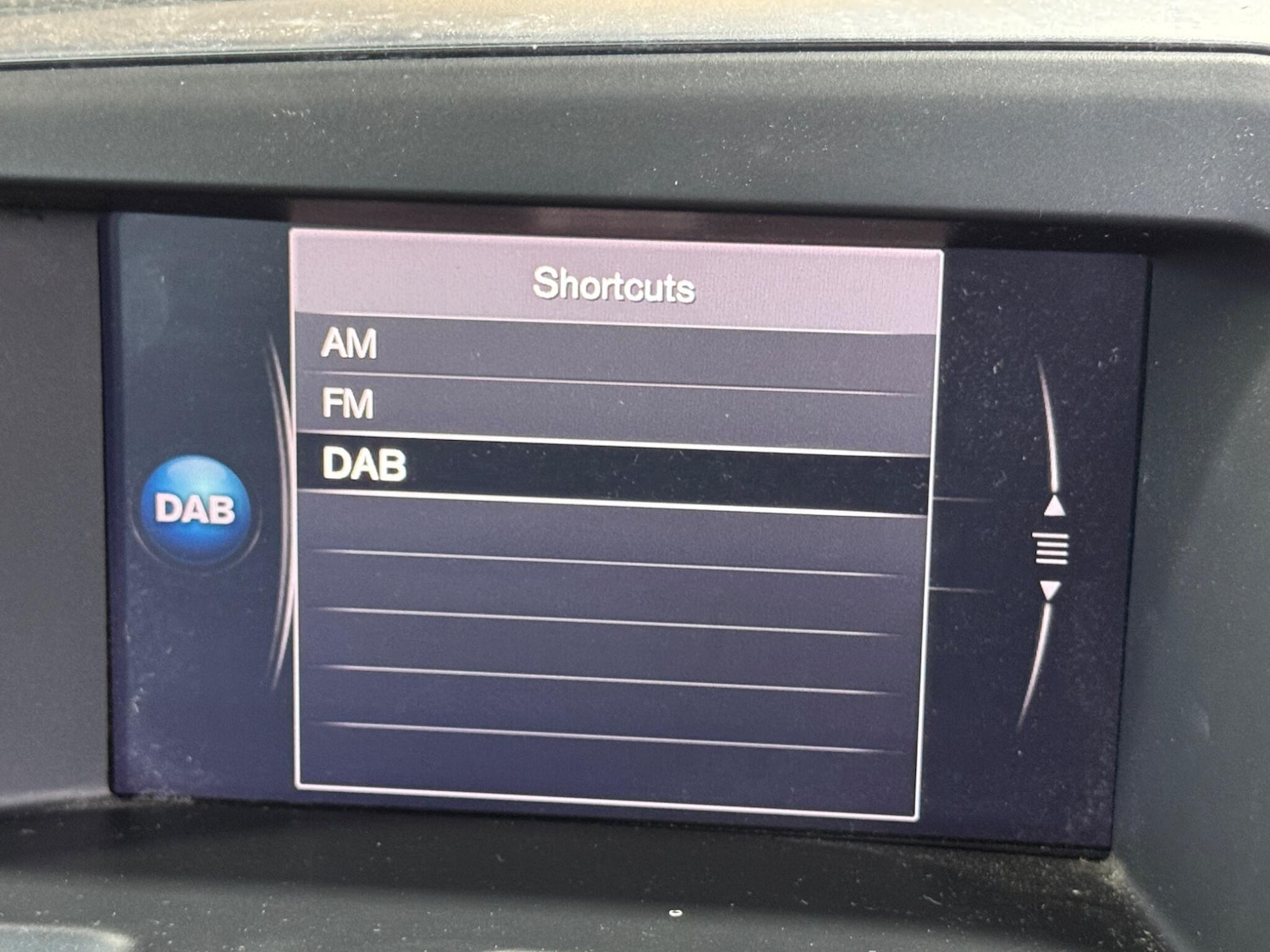 Used Volvo XC60 2017 for sale - 76549160: Photo 17