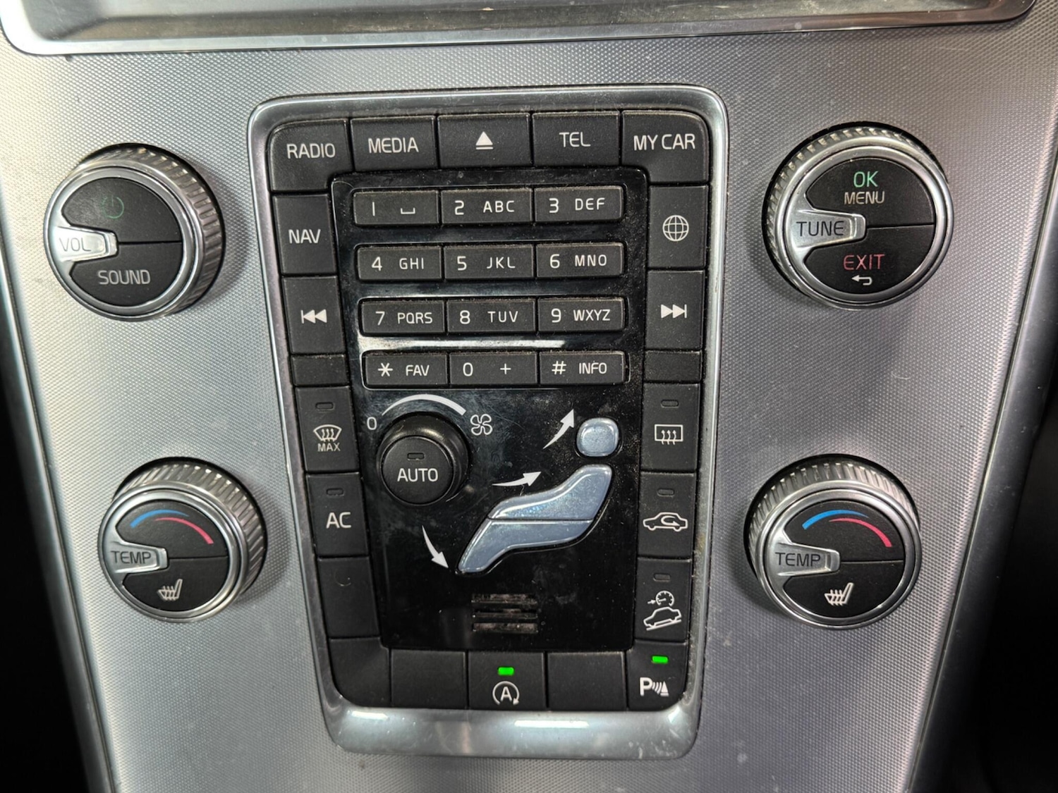 Used Volvo XC60 2017 for sale - 76549160: Photo 22