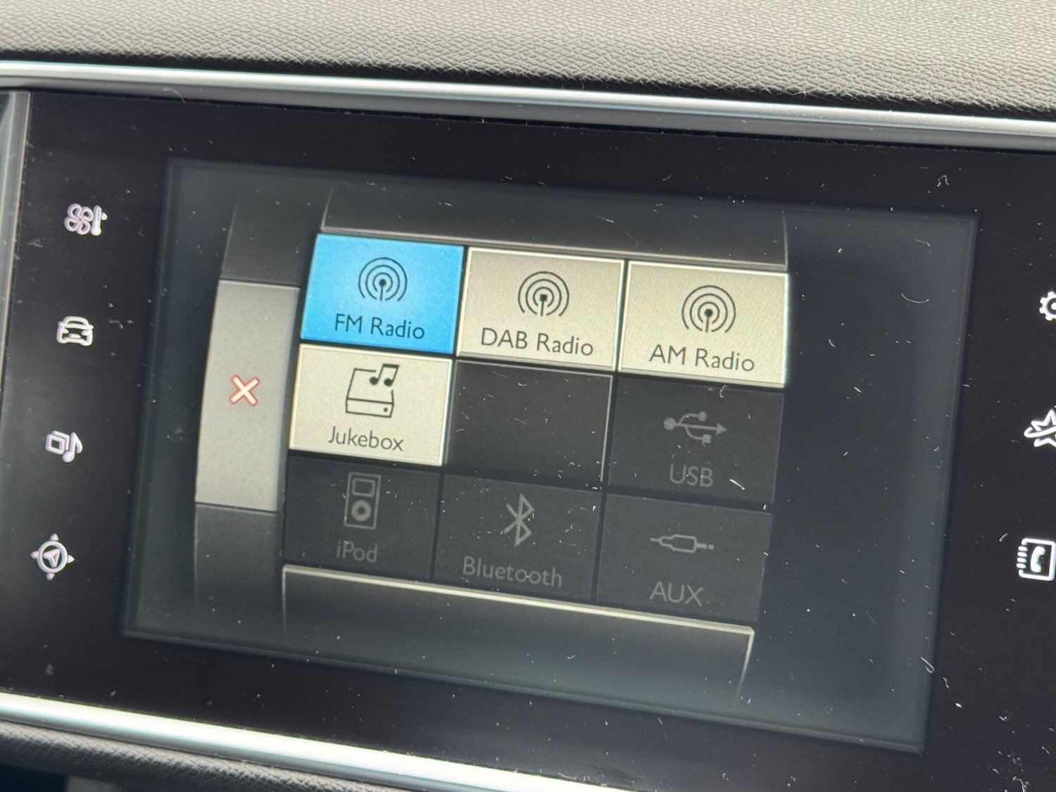 Used Peugeot 308 2015 for sale - 76349150: Photo 17