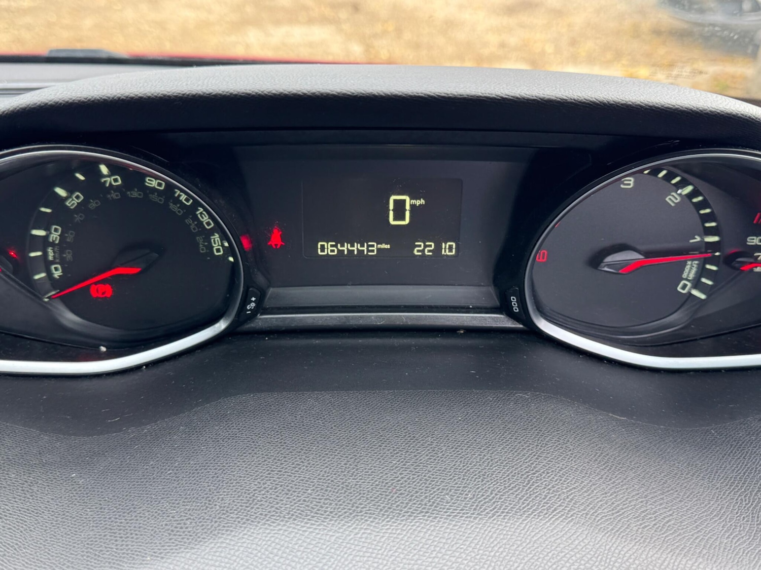 Used Peugeot 308 2015 for sale - 76349150: Photo 29