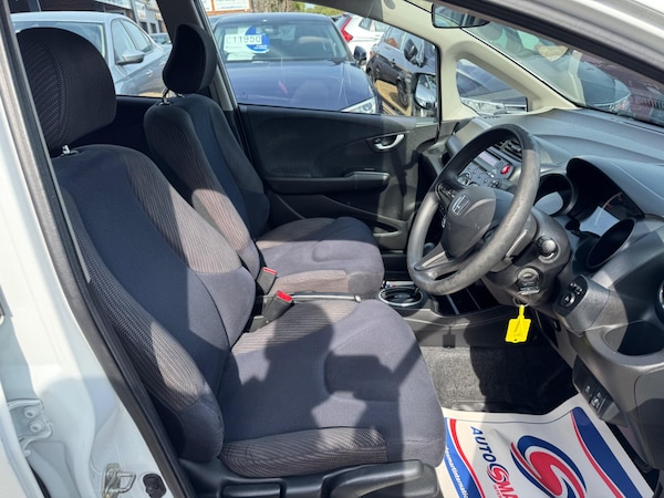 Used Honda Jazz 2013 for sale - 76175519: Photo 11