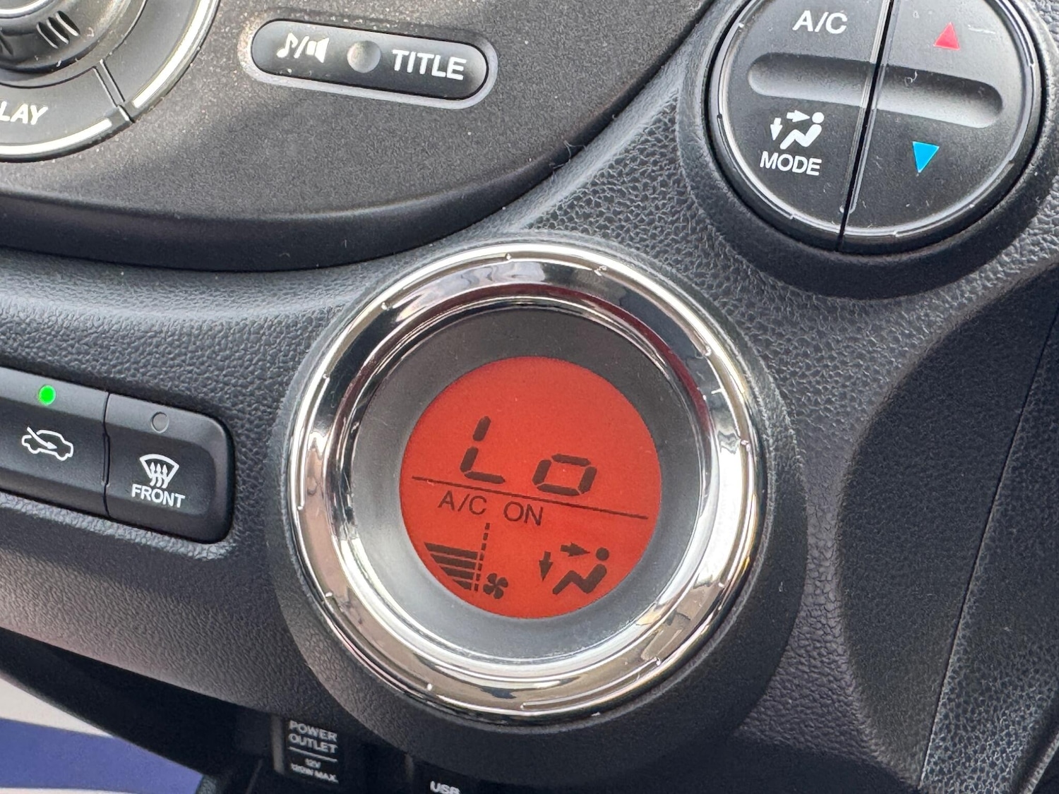 Used Honda Jazz 2013 for sale - 76175519: Photo 19