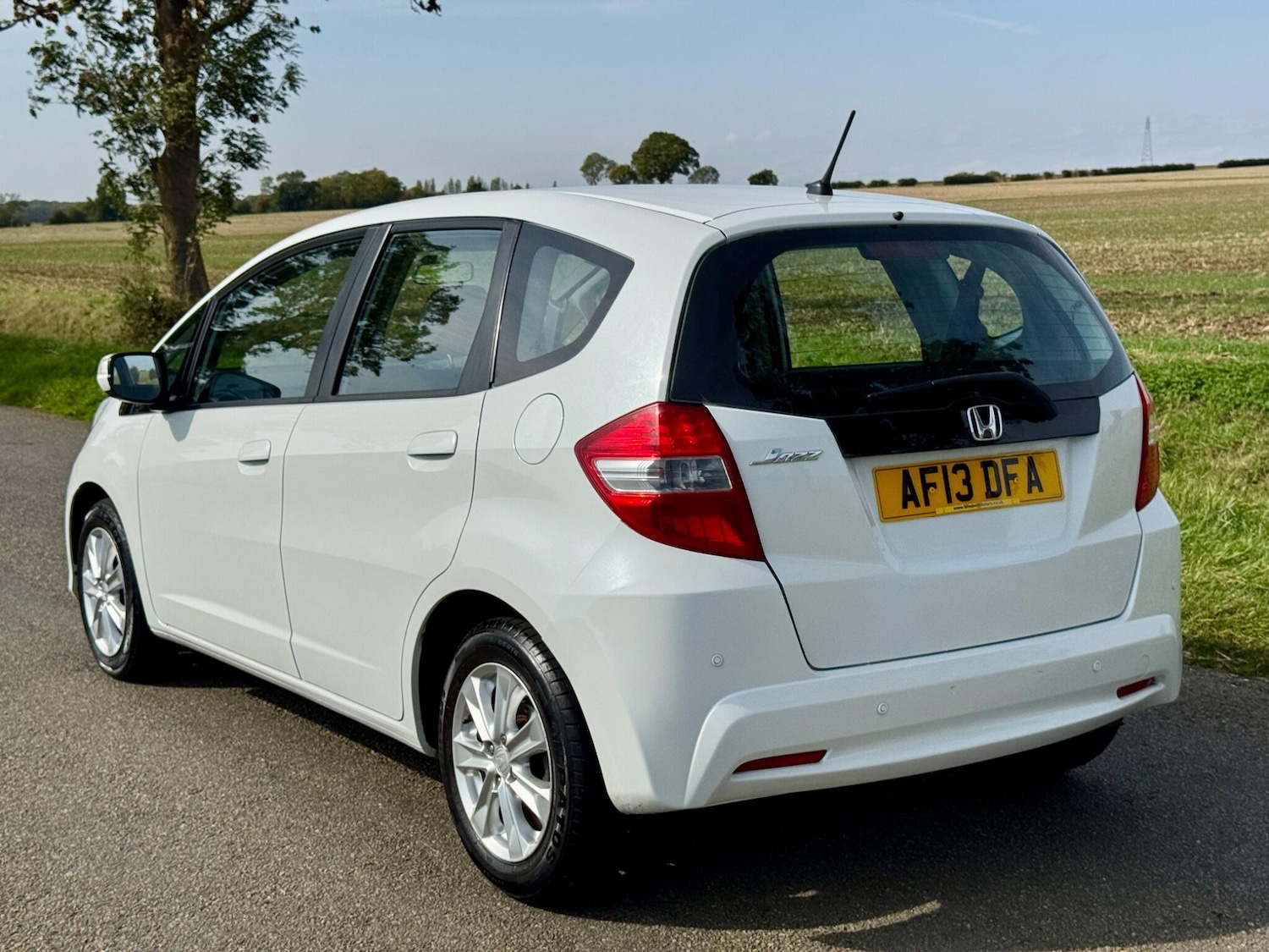 Used Honda Jazz 2013 for sale - 76175519: Photo 7