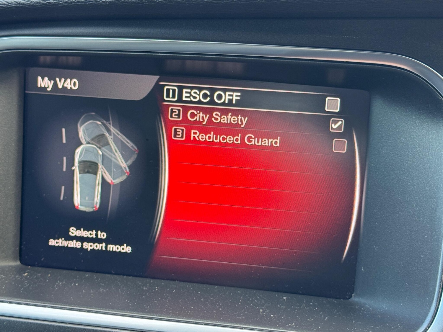 Used Volvo V40 2019 for sale - 76348897: Photo 23