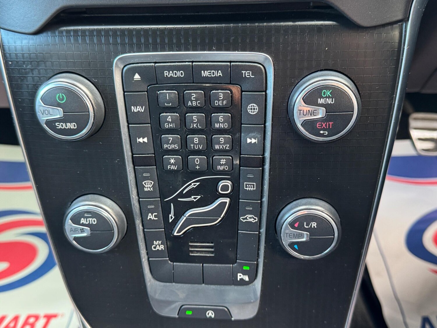 Used Volvo V40 2019 for sale - 76348897: Photo 25