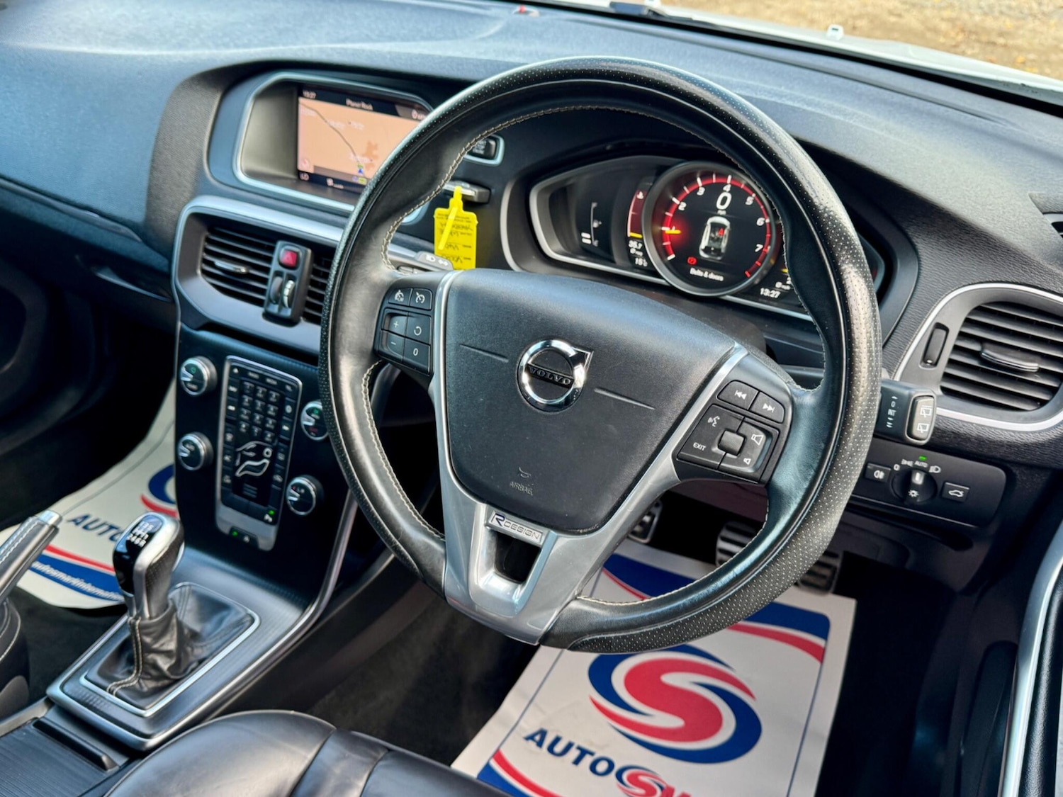 Used Volvo V40 2019 for sale - 76348897: Photo 34