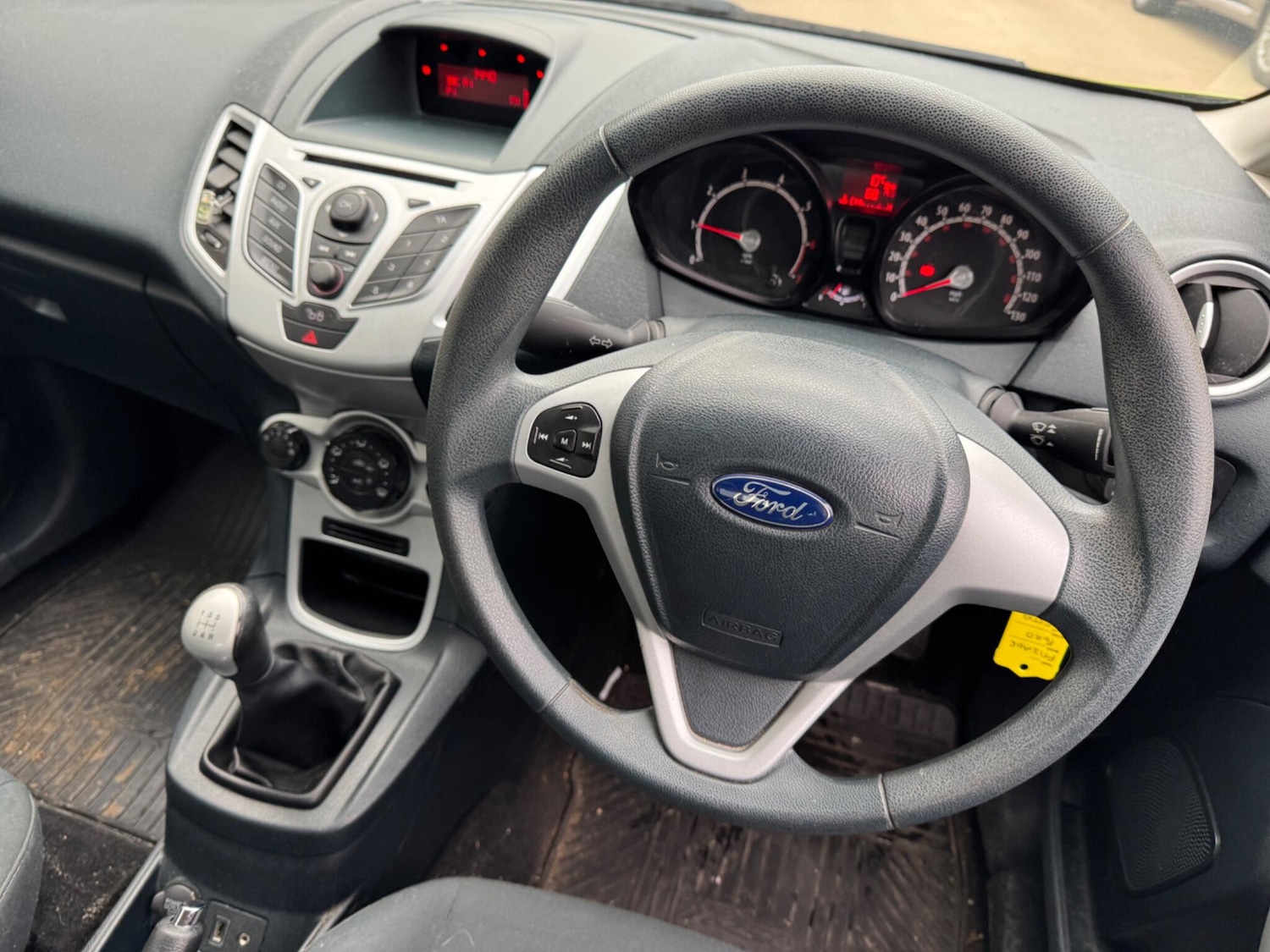 Used Ford Fiesta 2012 for sale - 78204137: Photo 2