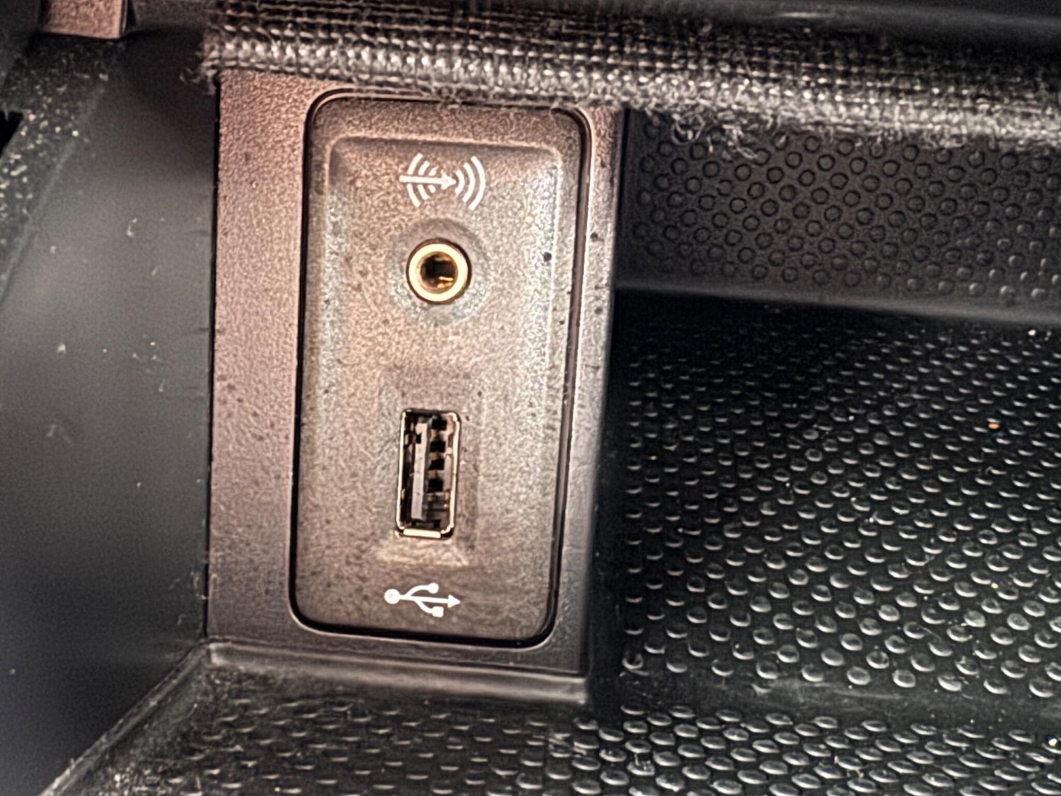 Used Volkswagen Golf 2017 for sale - 76645686: Photo 22