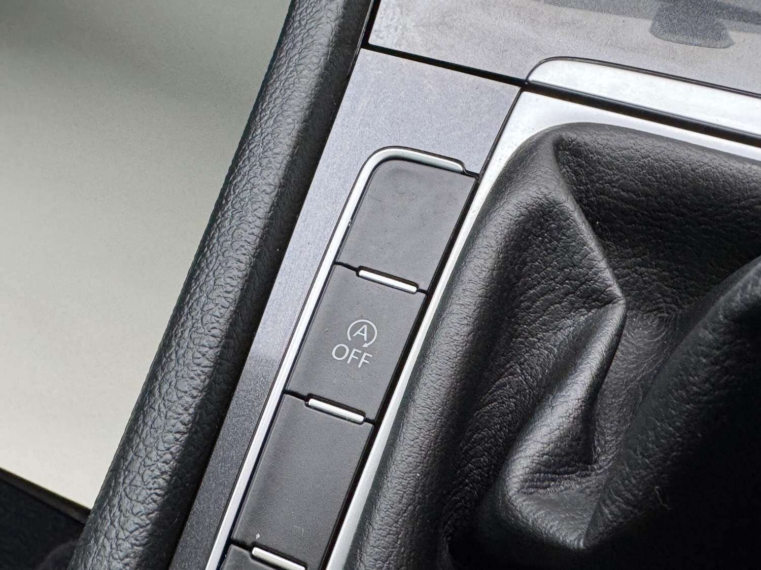 Used Volkswagen Golf 2017 for sale - 76645686: Photo 25