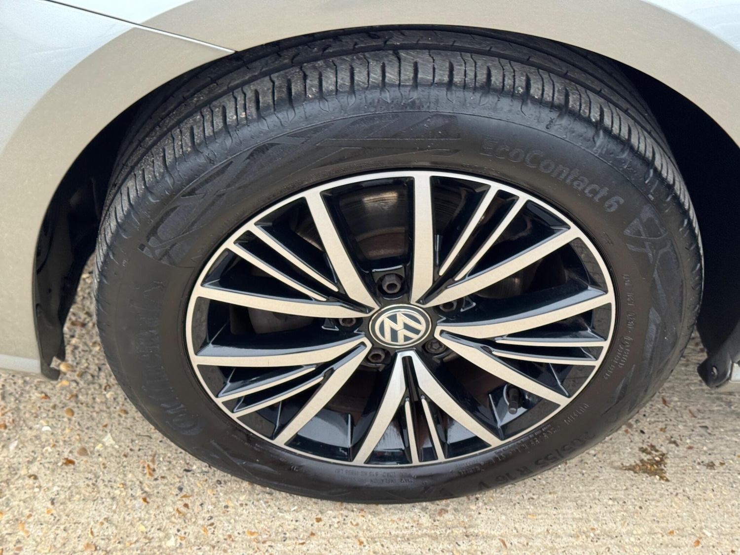 Used Volkswagen Golf 2017 for sale - 76645686: Photo 43