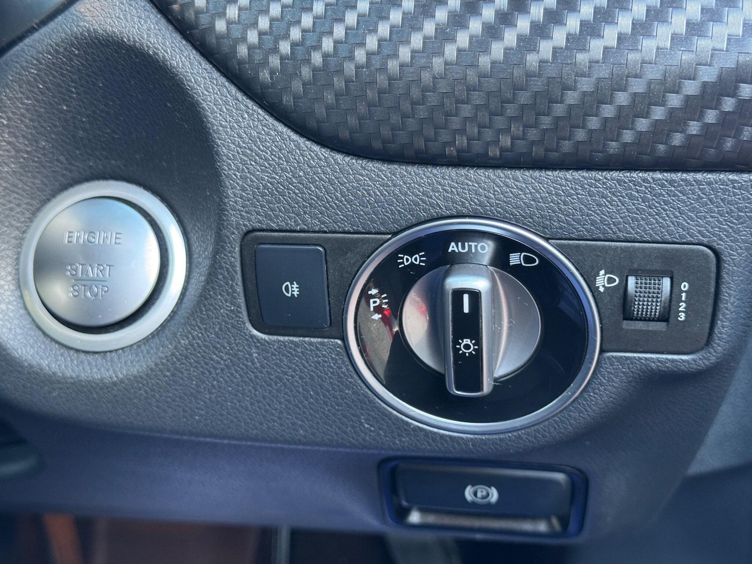 Used Mercedes-Benz A-Class 2018 for sale - 76658185: Photo 42