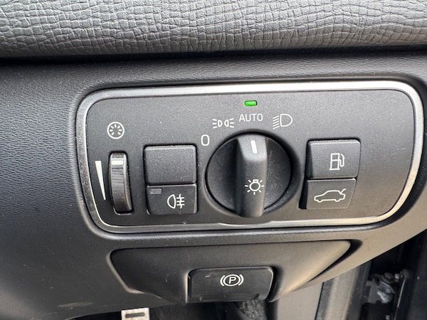 Used Volvo XC60 2015 for sale - 76314692: Photo 23