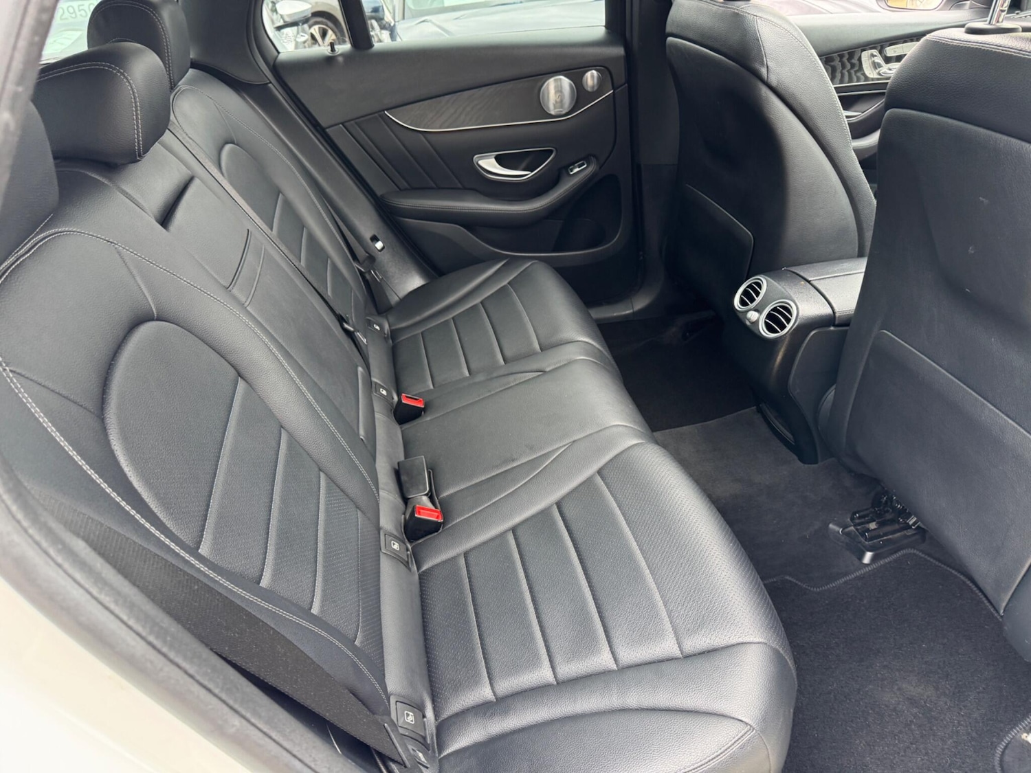 Used Mercedes-Benz GLC 2016 for sale - 76137763: Photo 69