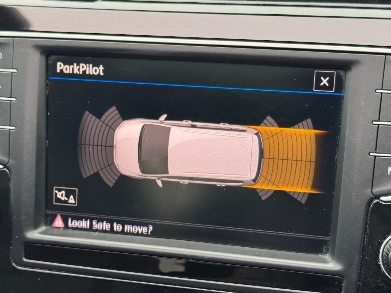 Used Volkswagen Touran 2016 for sale - 77376347: Photo 20